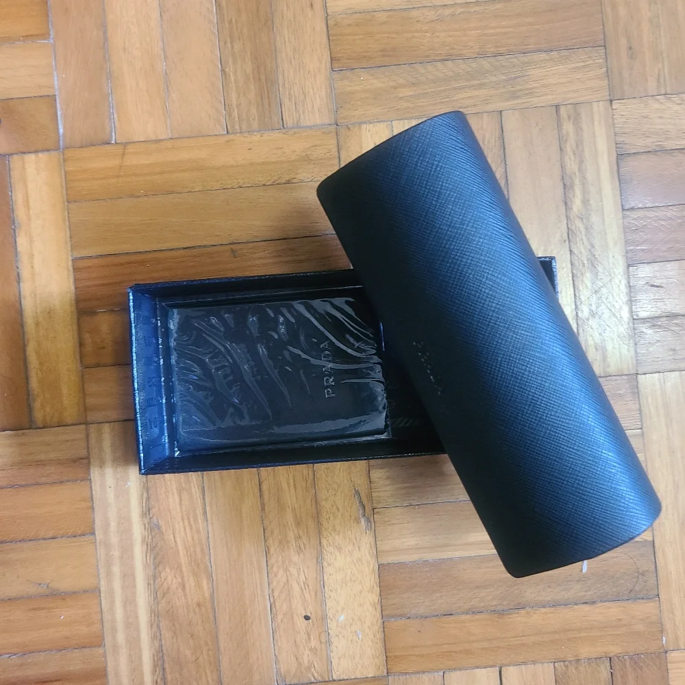 Prada frames - Picture 7 of 11